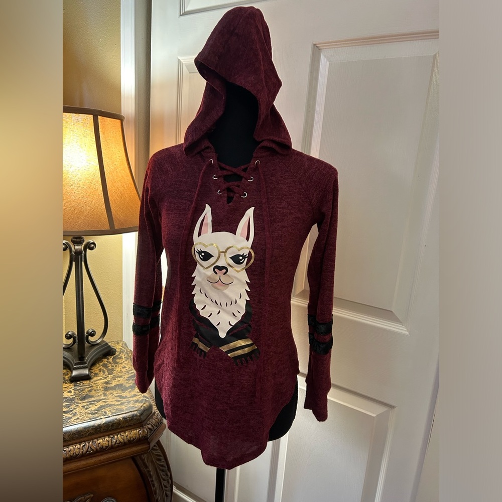 No Boundaries Long Sleeve Sweater Lace Up Llama XS Hoodie